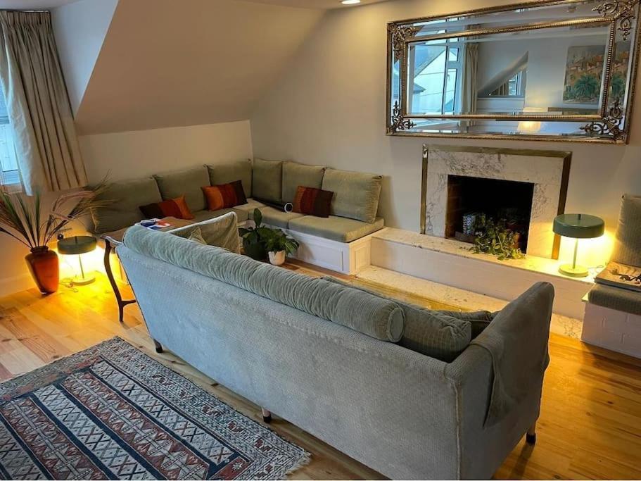 Paris Rooftop Studio At The Residence, Bantry Esterno foto