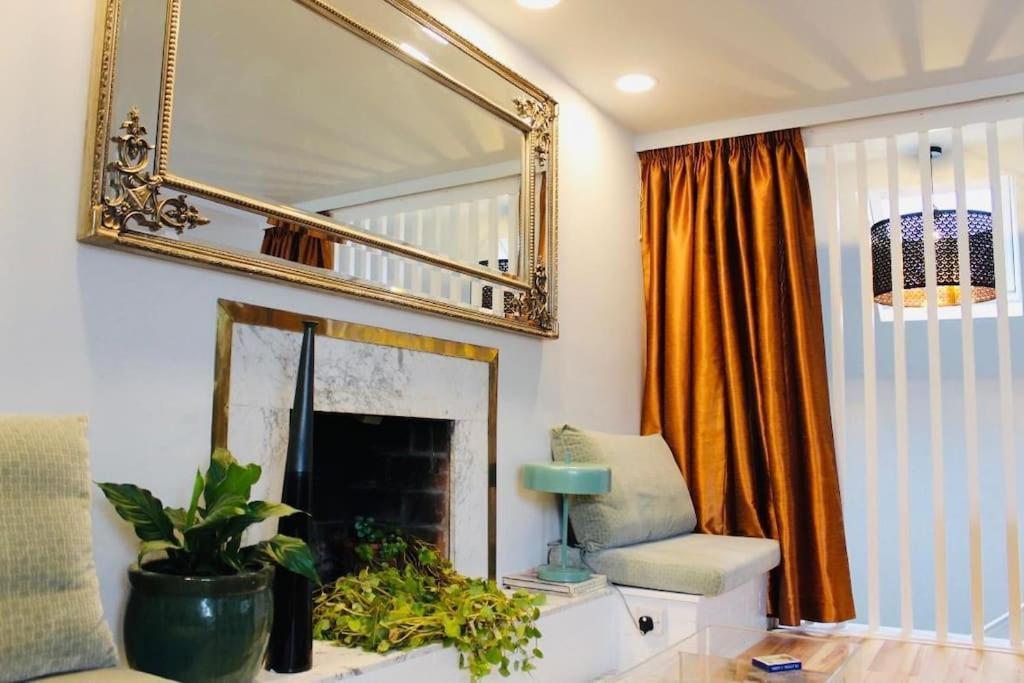 Paris Rooftop Studio At The Residence, Bantry Esterno foto